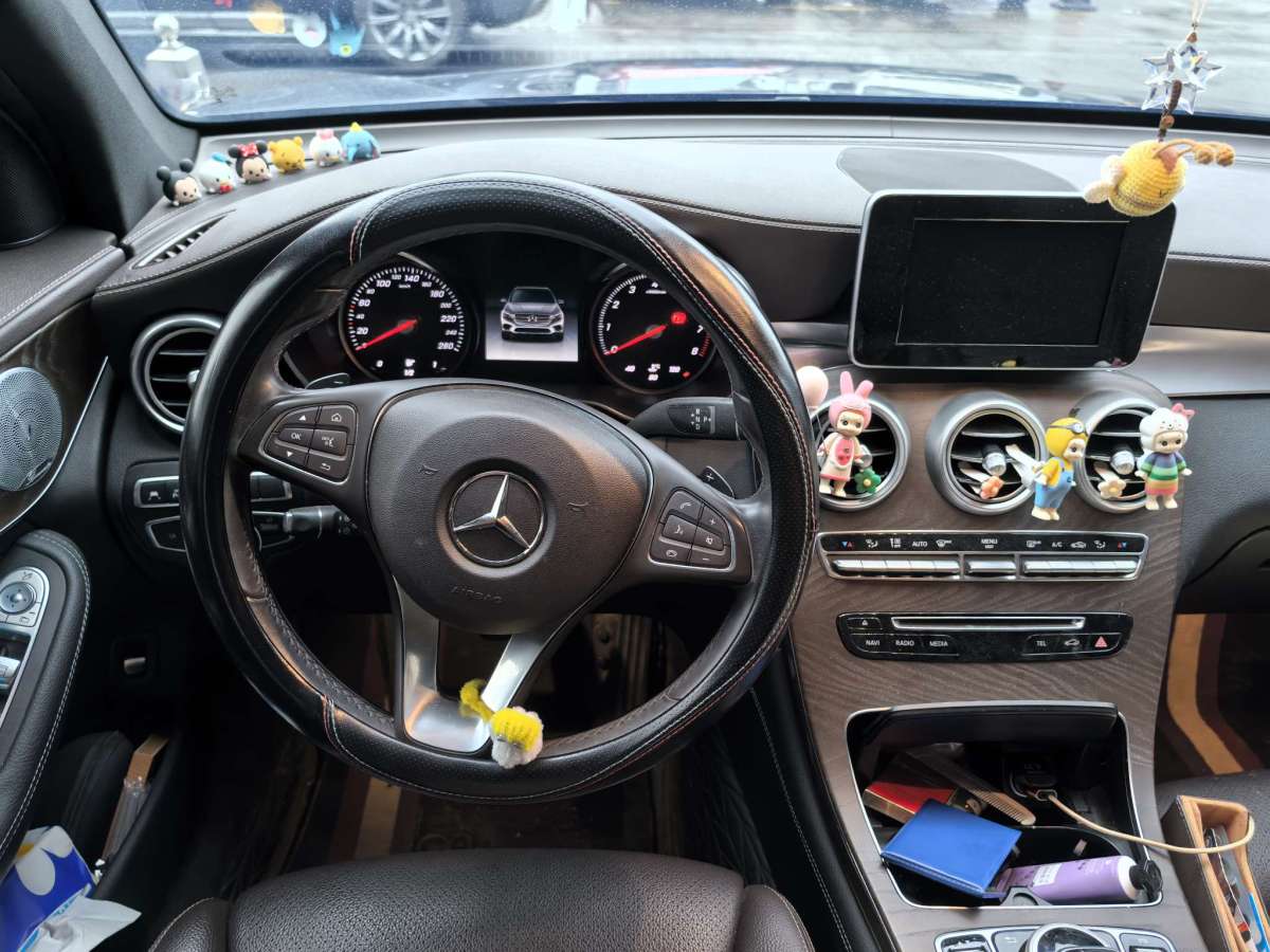 2019年5月奔馳 奔馳GLC  2019款 GLC 300 L 4MATIC 動感型