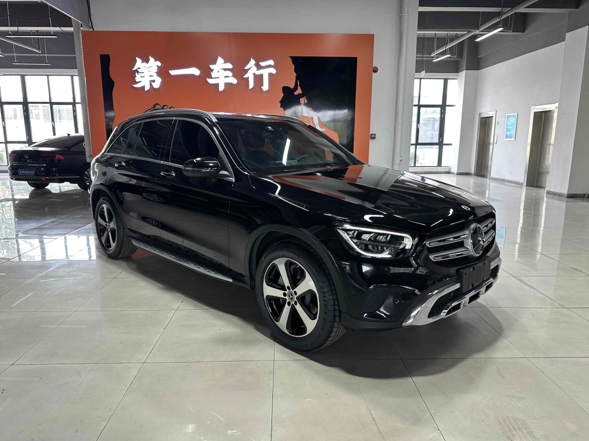 奔馳 奔馳GLC  2018款 改款 GLC 260 4MATIC 動(dòng)感型圖片