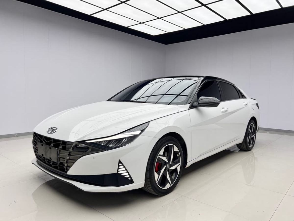 現(xiàn)代 伊蘭特  2023款 240TGDi DCT N Line LUX尊貴版圖片