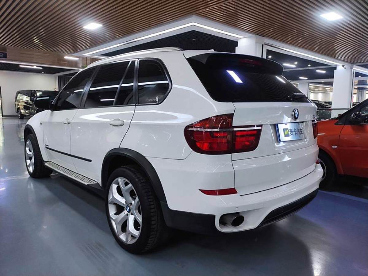 寶馬 寶馬X5  2013款 xDrive35i 領(lǐng)先型圖片