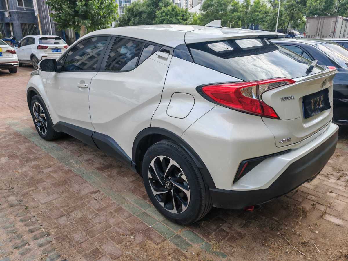 豐田 奕澤IZOA  2020款 2.0L 奕享版圖片