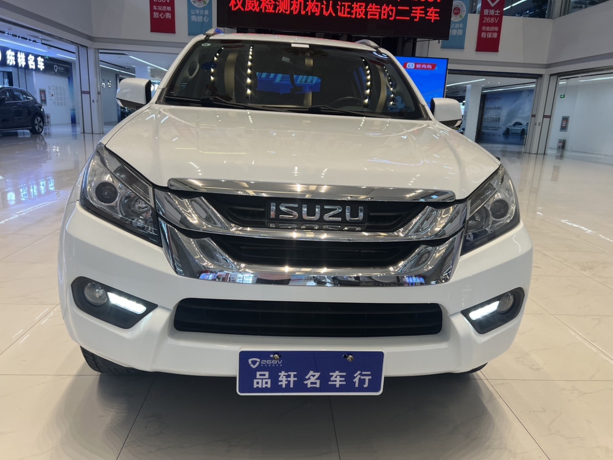 五十鈴 mu-X牧游俠  2015款 2.5T 兩驅(qū)自動尊享型 7座圖片