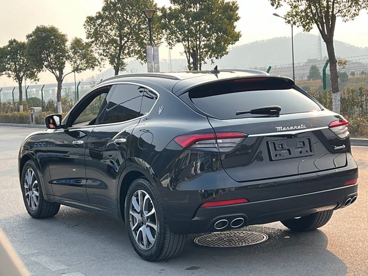 瑪莎拉蒂 Levante  2022款 2.0T GT鋒芒版圖片