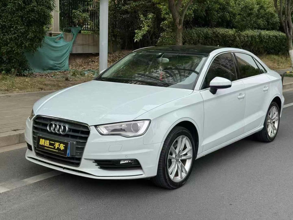奧迪 奧迪A3  2015款 A3 1.4TFSI 35TFSI 百萬(wàn)紀(jì)念智領(lǐng)型圖片