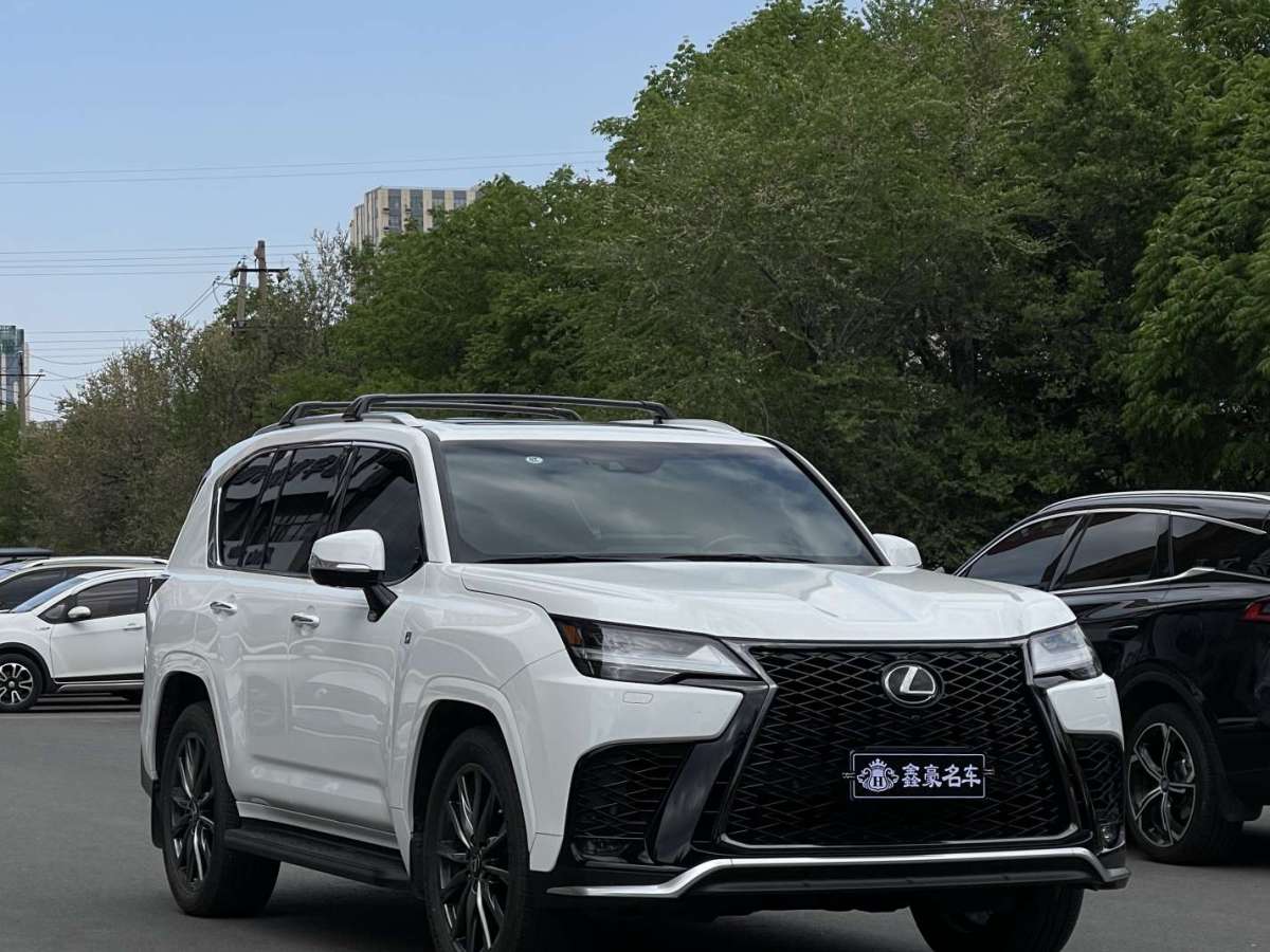 雷克薩斯LX 2023款 LX600 7座 F-Sport運動版（美規(guī)）圖片