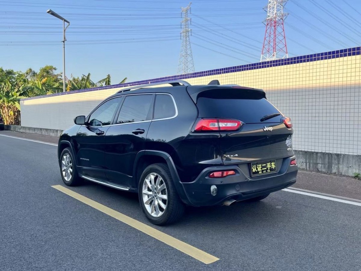 Jeep 自由光  2014款 2.4L 豪华版图片