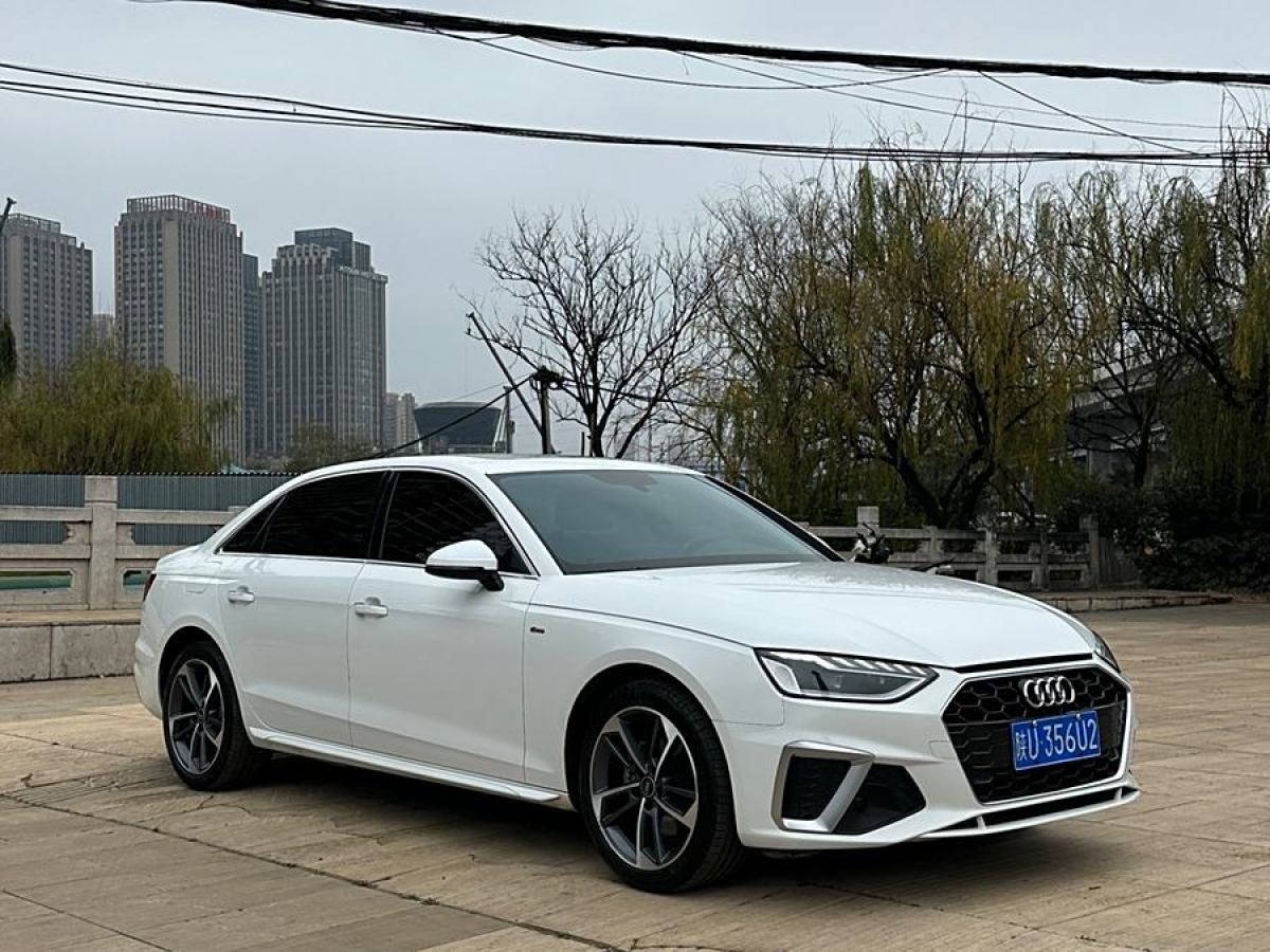 奧迪 奧迪A4L  2022款 40 TFSI 時(shí)尚動(dòng)感型圖片