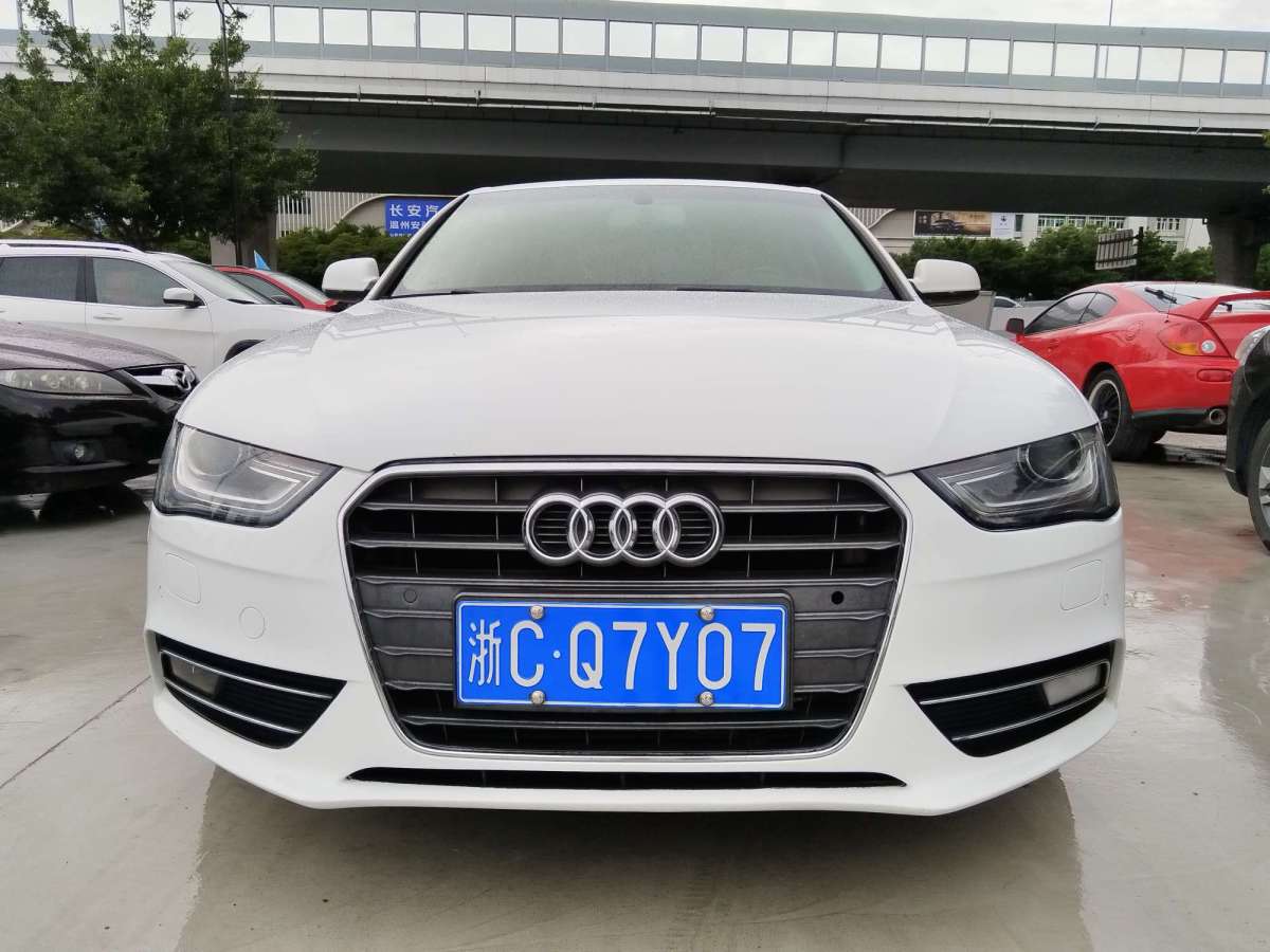 2014年1月奧迪 奧迪A4L  2013款 35 TFSI 自動舒適型