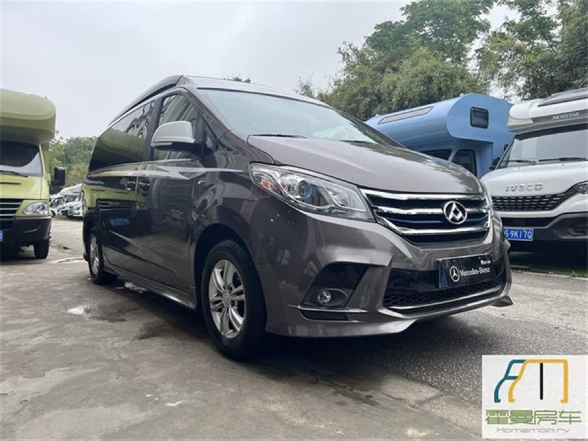 上汽大通 RG10  2019款 2.0TGI 升頂露營(yíng)車陽光版圖片
