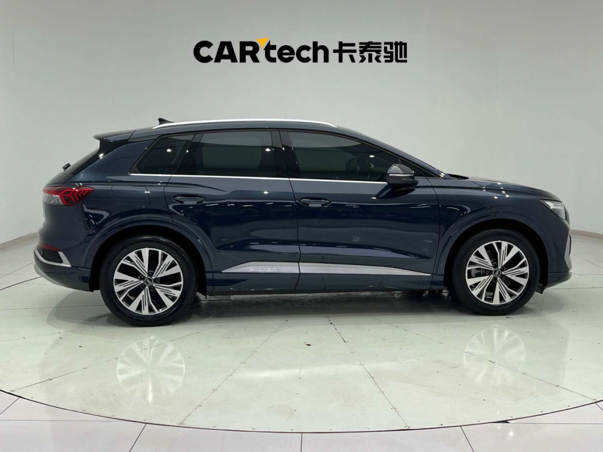 奧迪 奧迪Q4 e-tron  2022款 40 e-tron 創(chuàng)行版圖片