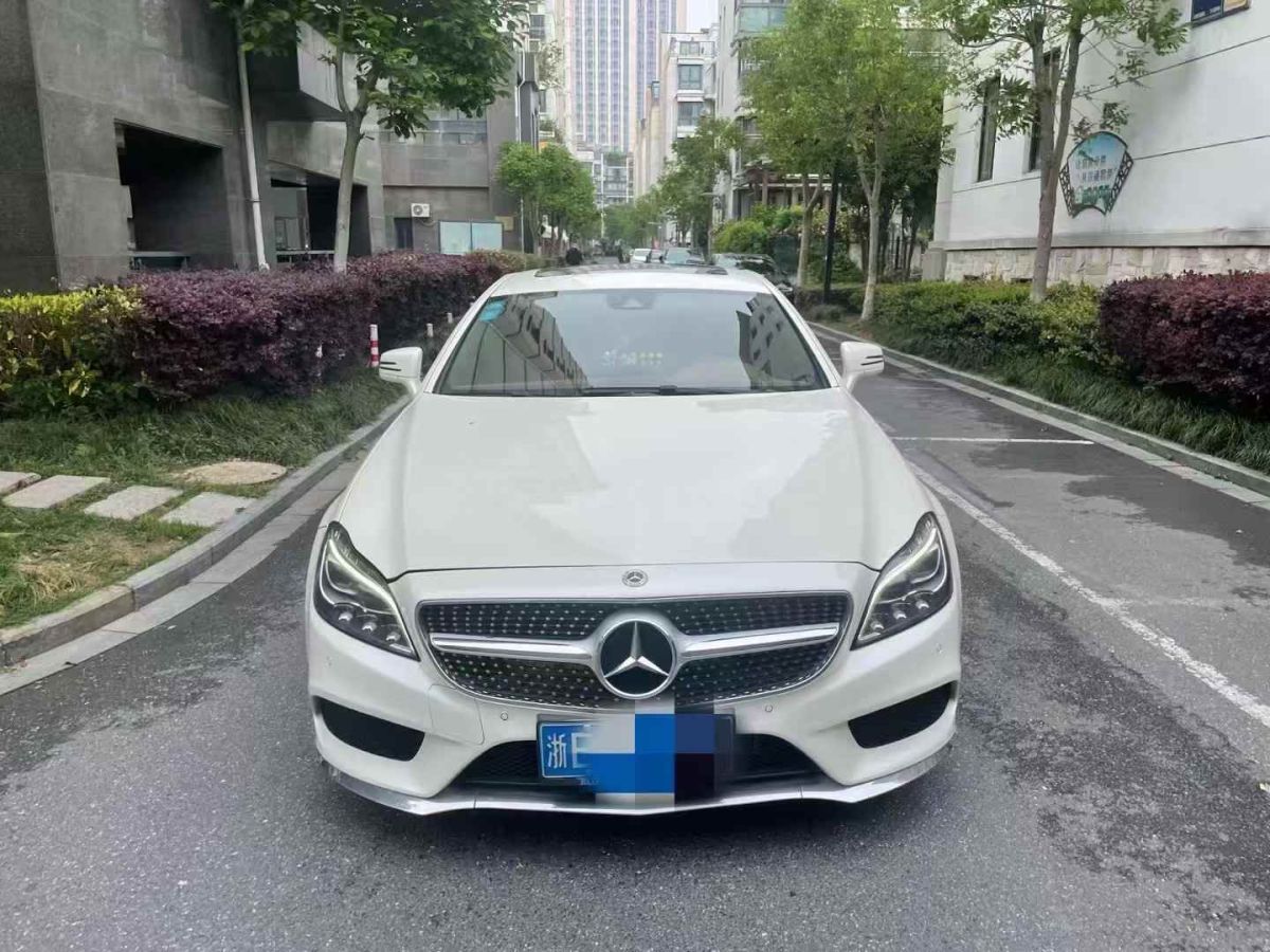 奔馳 奔馳C級(jí)  2017款 C 200 轎跑版圖片