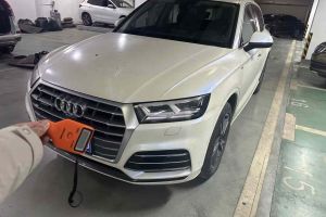 奥迪Q3 奥迪 35 TFSI 时尚动感型