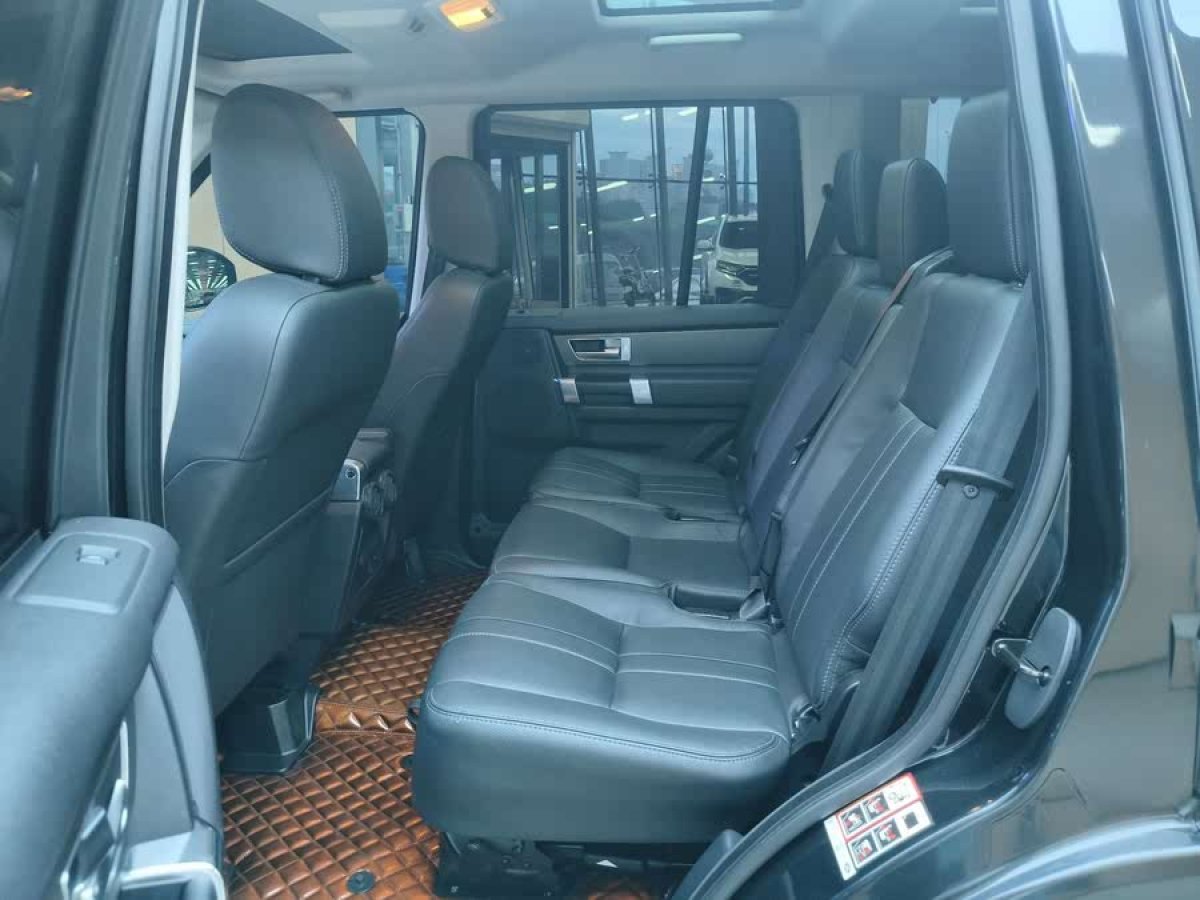 路虎 發(fā)現(xiàn)  2015款 3.0 V6 SC SE圖片