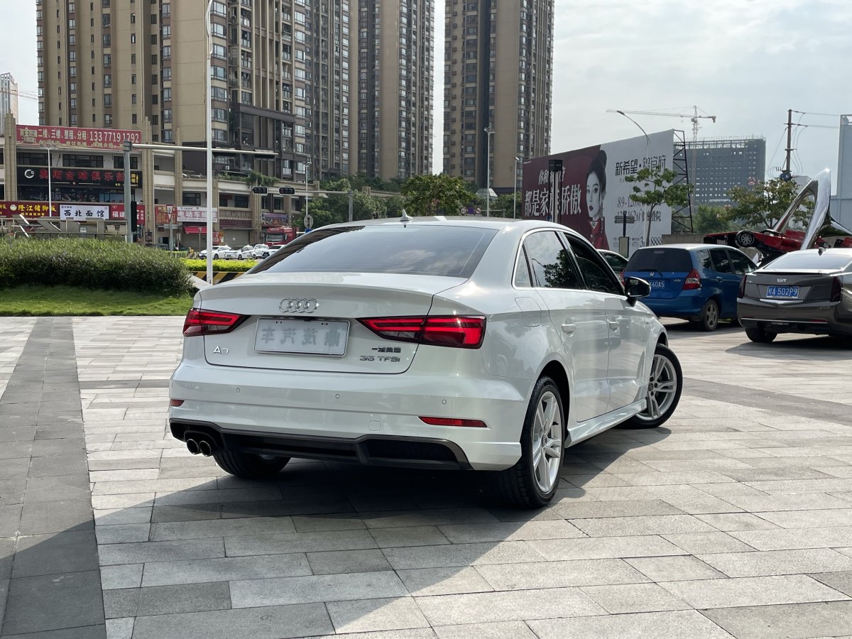 奧迪 奧迪A3  2019款 Limousine 35 TFSI 時(shí)尚型 國(guó)V圖片