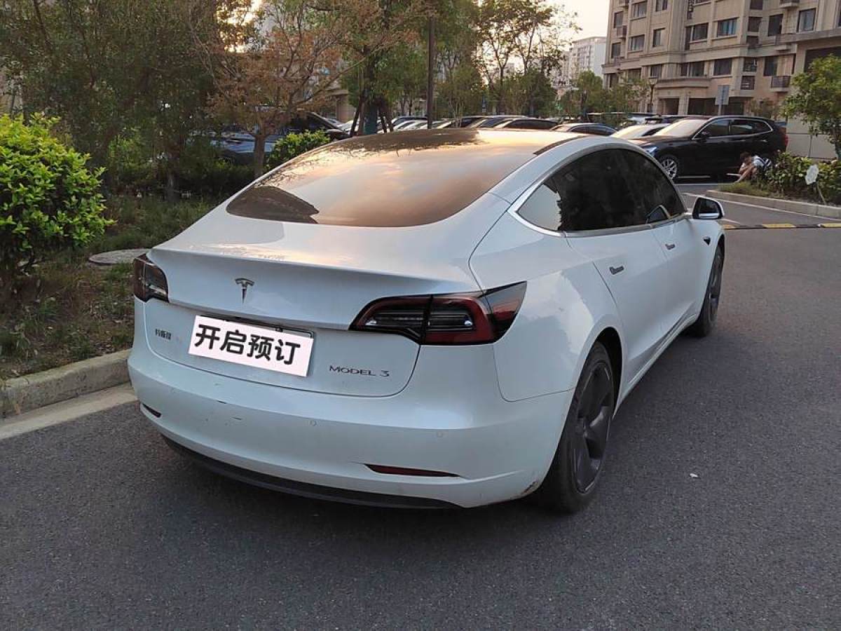 特斯拉 Model 3  2020款 改款 標準續(xù)航后驅(qū)升級版圖片