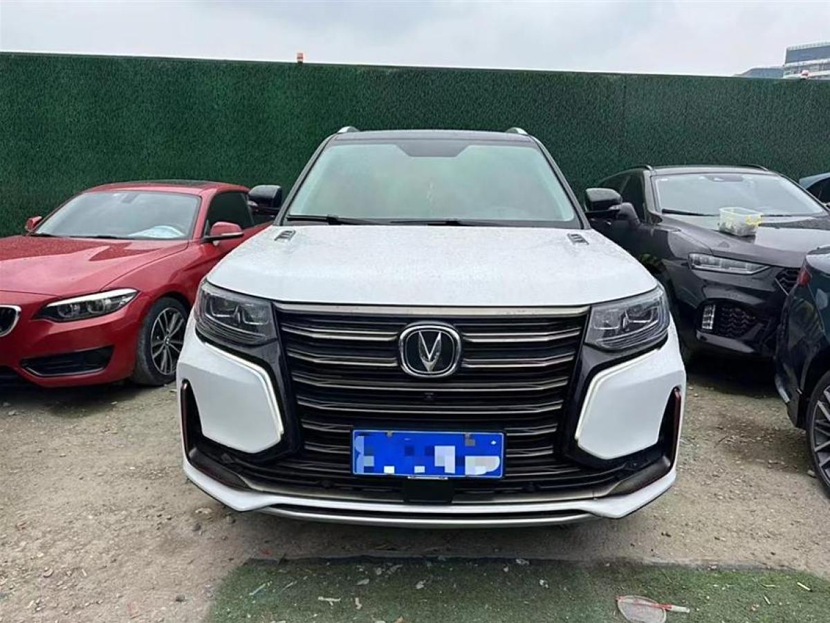 長(zhǎng)安 CS95  2021款 2.0T 兩驅(qū)豪華型圖片