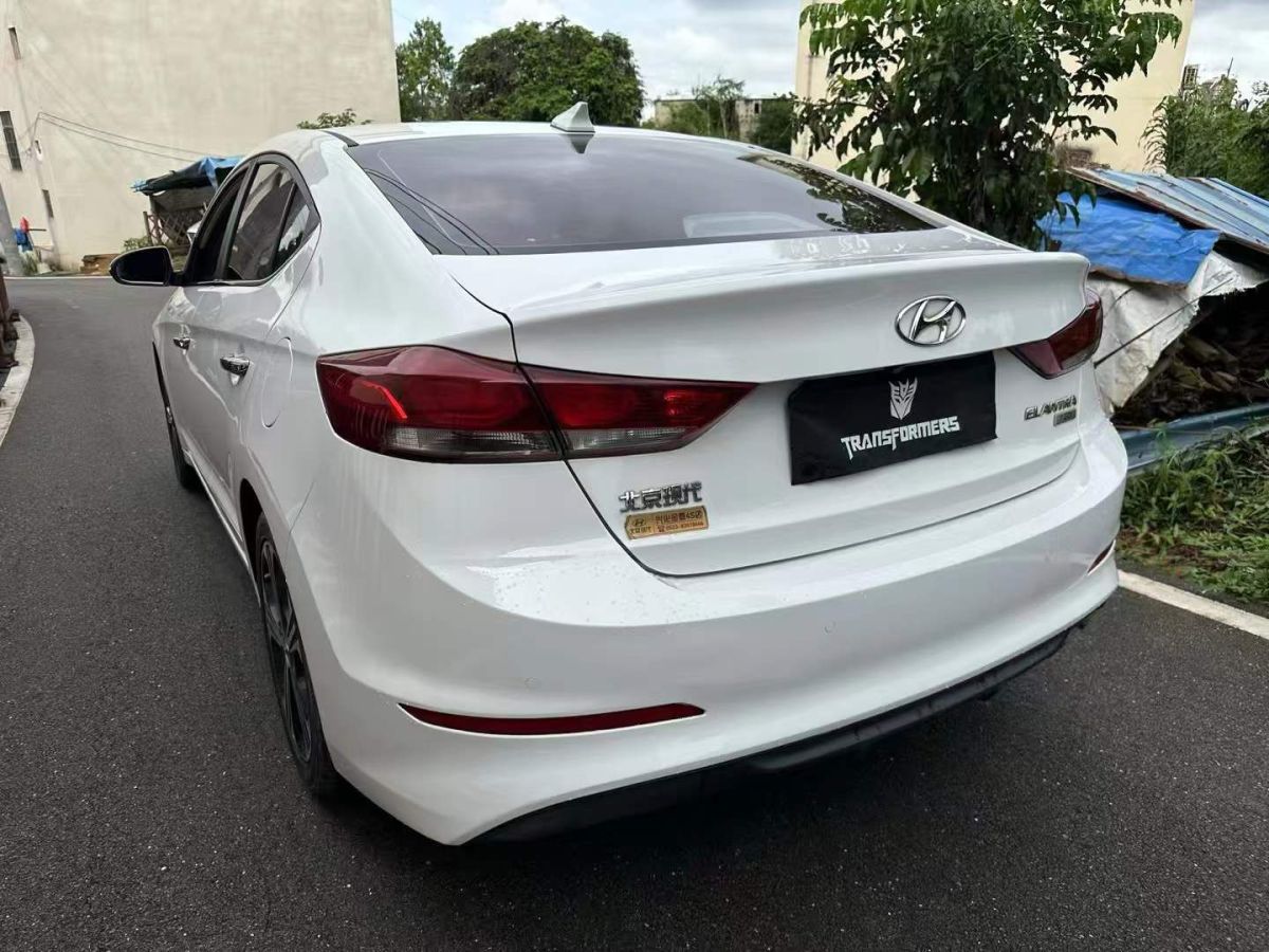 現(xiàn)代 領(lǐng)動(dòng)  2019款 1.4T 雙離合炫動(dòng)?旗艦型圖片