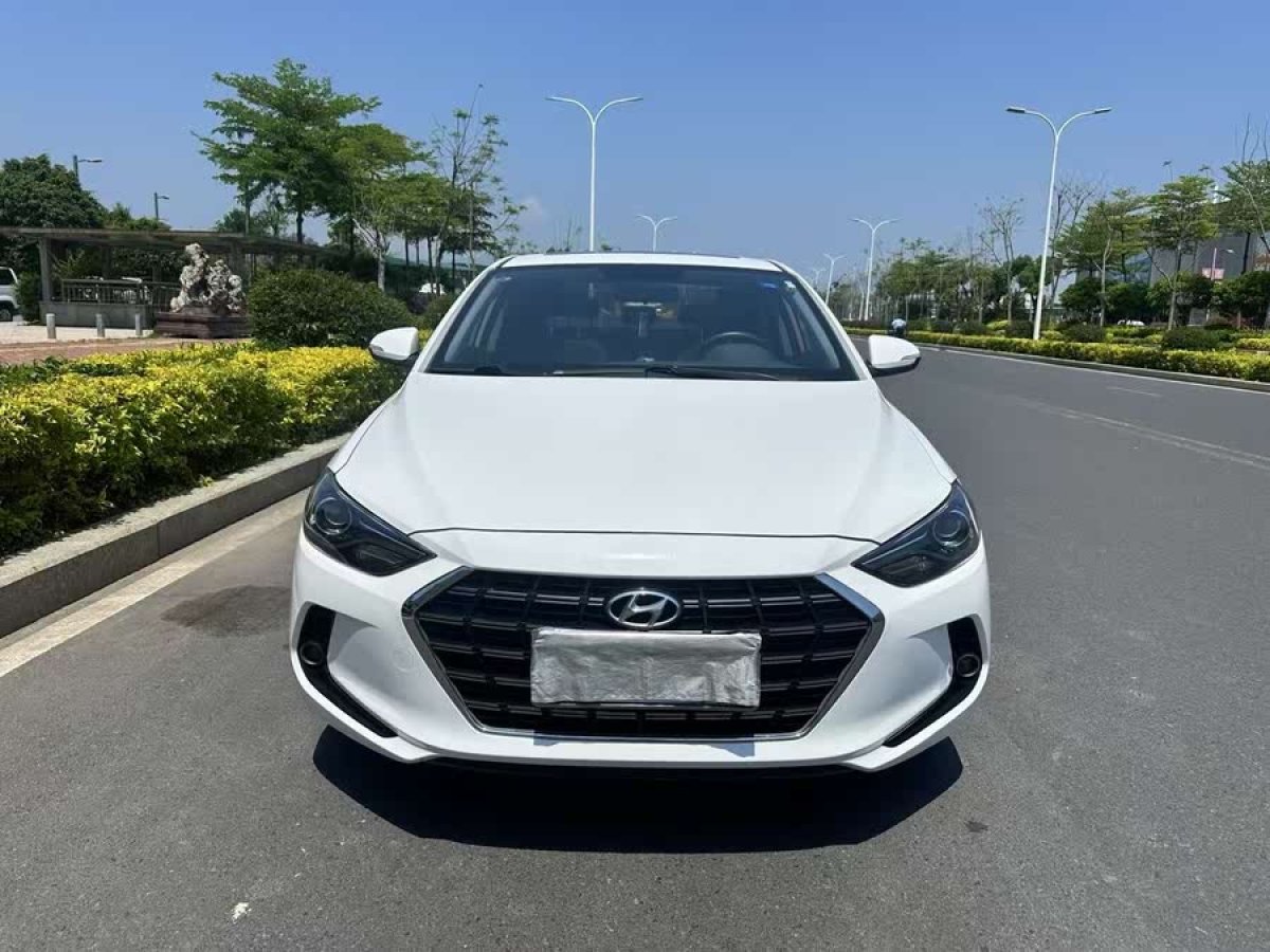 現(xiàn)代 領(lǐng)動  2019款 1.5L CVT智炫?精英型圖片