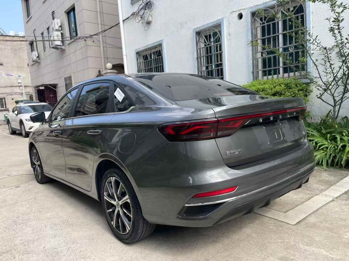 吉利 帝豪  2023款 第4代冠軍版 1.5L CVT豪華型圖片