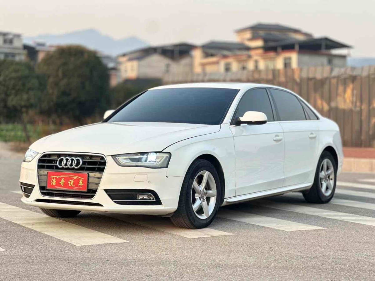 奧迪 奧迪A4L  2015款 35 TFSI 自動標準型圖片