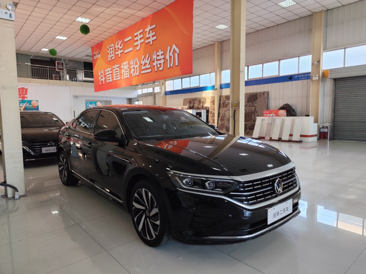 大眾 帕薩特  2022款 330TSI 豪華版圖片