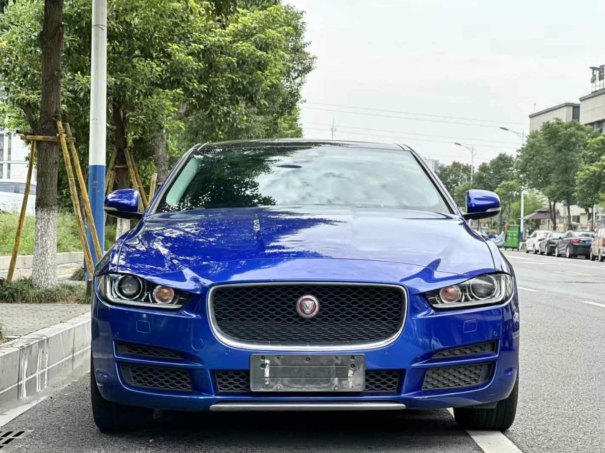 2019年5月捷豹 XE  2019款 2.0T 300PS 四驅(qū)Landmark Edition