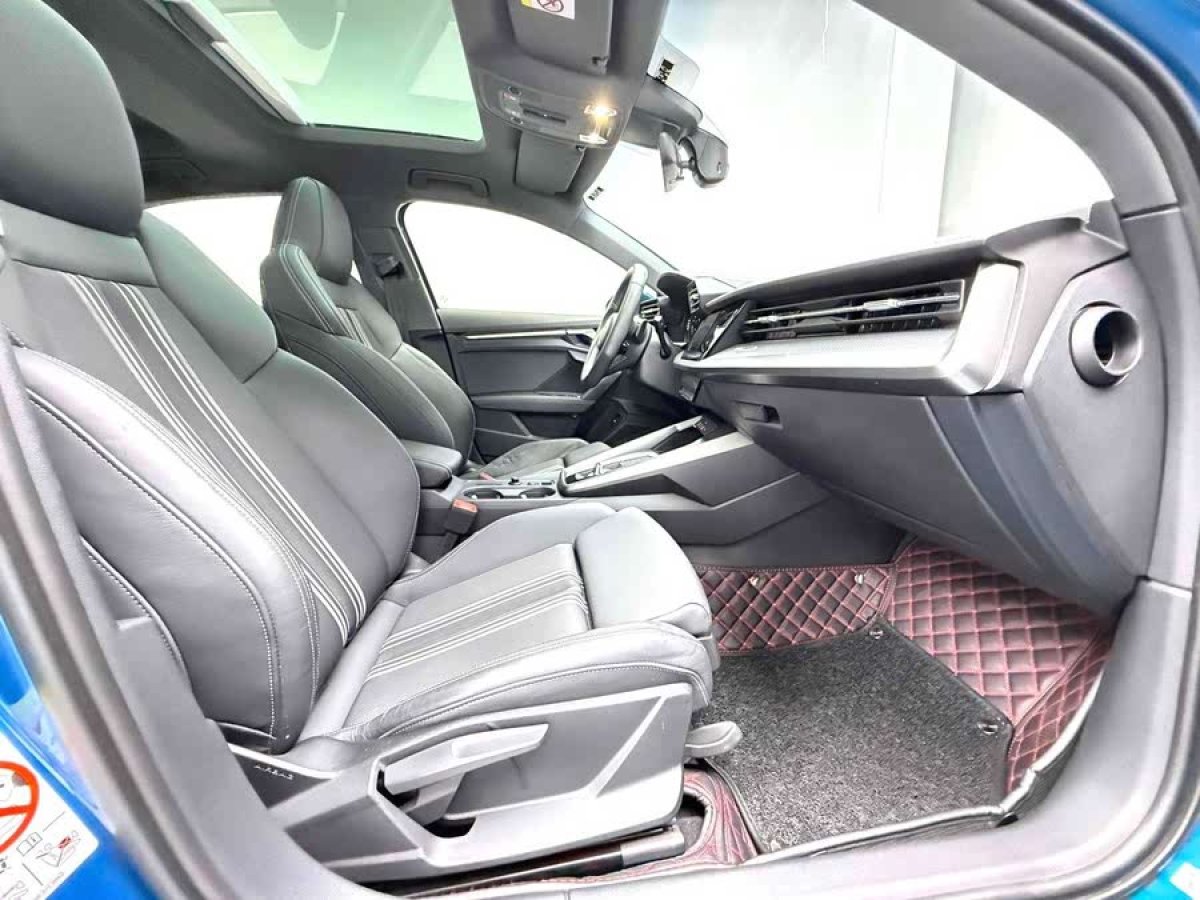奧迪 奧迪A3  2021款 A3L Limousine 35 TFSI 時尚運(yùn)動型圖片
