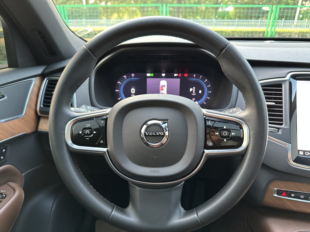 沃尔沃 XC90  2024款 B5 智行豪华版 5座图片