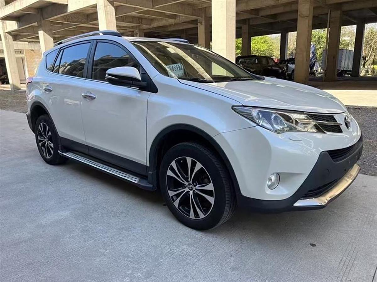 豐田 RAV4榮放  2015款 2.5L 自動(dòng)四驅(qū)精英版圖片