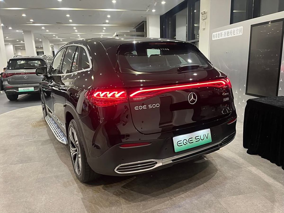 2024年10月奔馳 奔馳EQE SUV  2024款 500 4MATIC