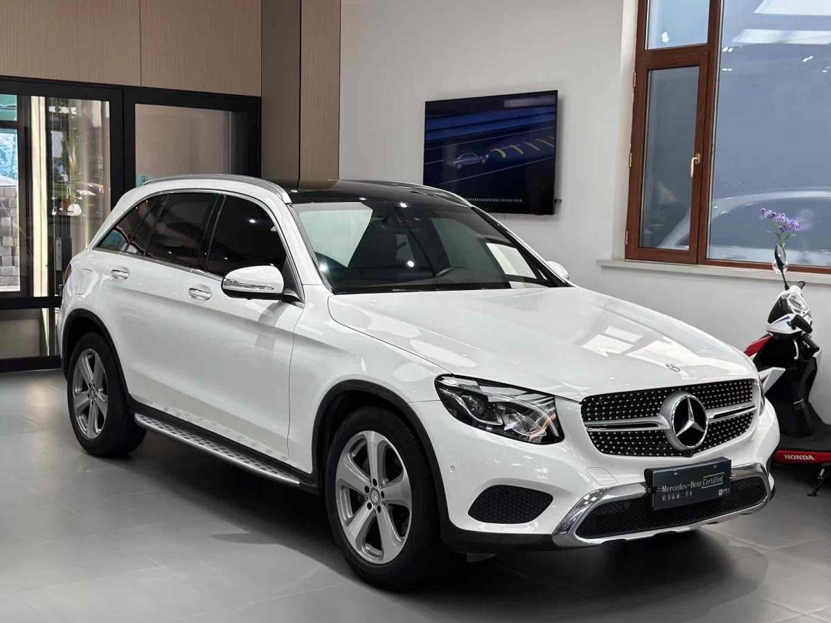 奔馳 奔馳GLC  2016款 GLC 260 4MATIC 豪華型圖片