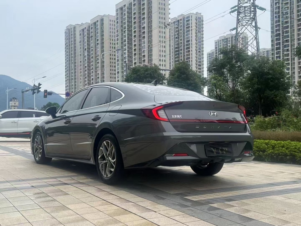 現(xiàn)代 索納塔  2020款 改款 270TGDi GL DCT領(lǐng)先版圖片