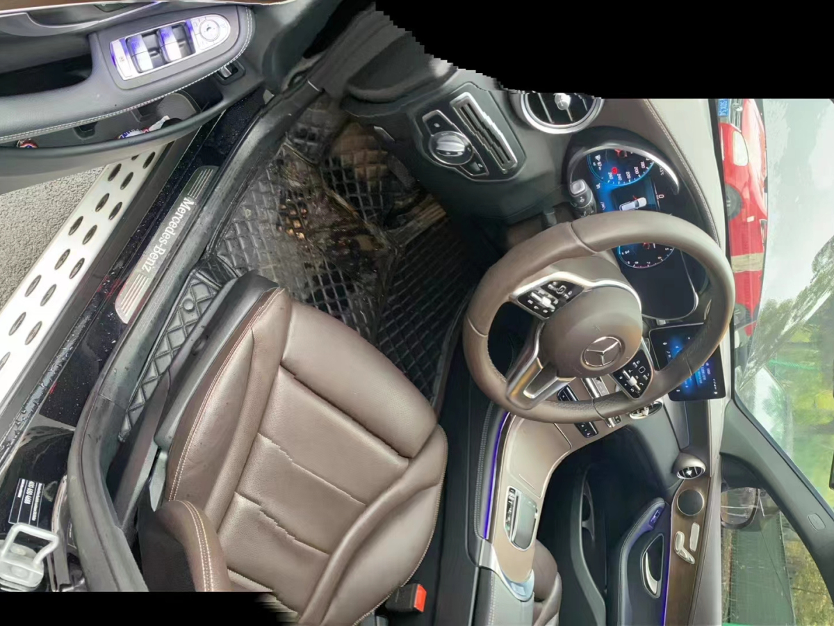 奔驰 奔驰GLC  2022款 GLC 300 L 4MATIC 动感型臻藏版图片