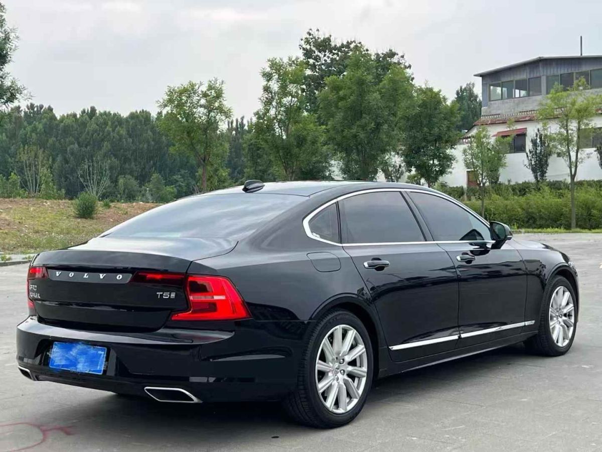 沃爾沃 S90  2020款  T4 智行豪華版圖片