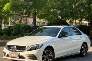 奔馳C級(jí) 奔馳 改款 C 260 L 運(yùn)動(dòng)版