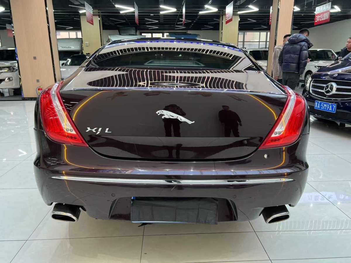 捷豹 XJ  2012款 XJL 3.0 全景商務(wù)版圖片