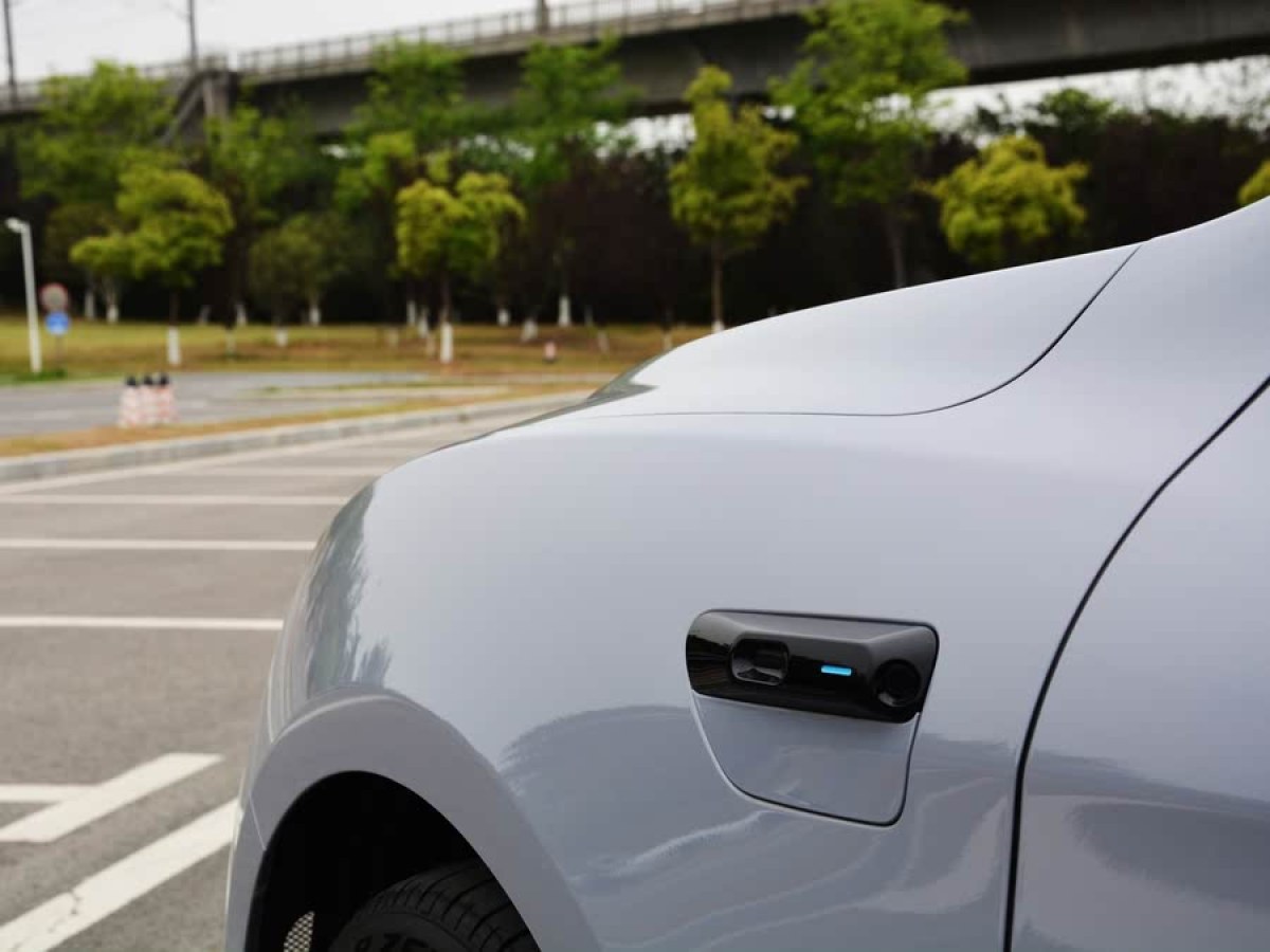 賽力斯 問界M5  2024款 增程 Max RS 四驅(qū)高階智駕版圖片