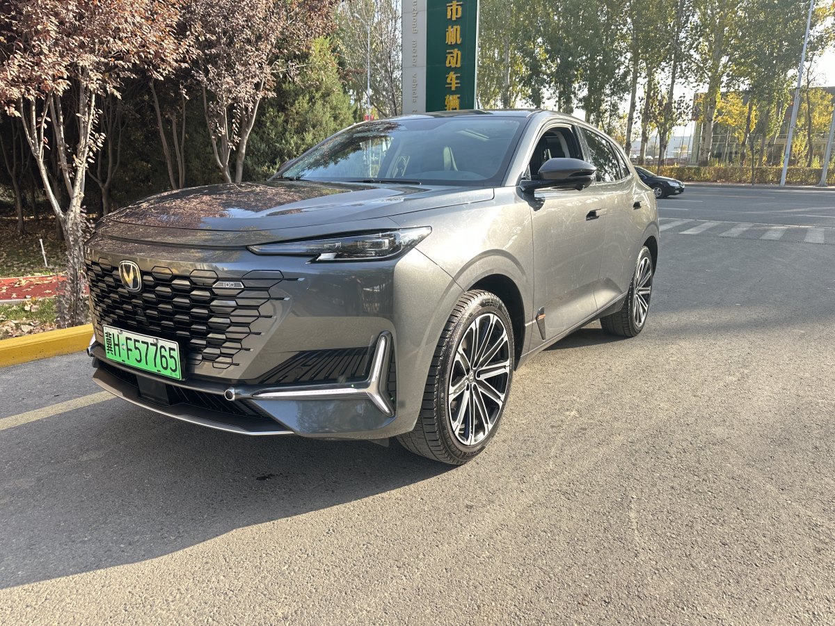 長(zhǎng)安 長(zhǎng)安UNI-K新能源  2023款 智電iDD 1.5T 135km智領(lǐng)型圖片