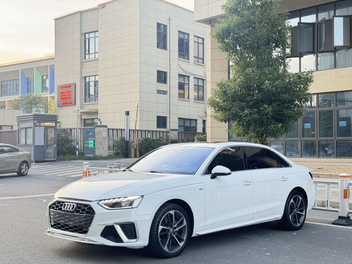 奧迪 奧迪A4L  2020款 40 TFSI 時(shí)尚動感型圖片