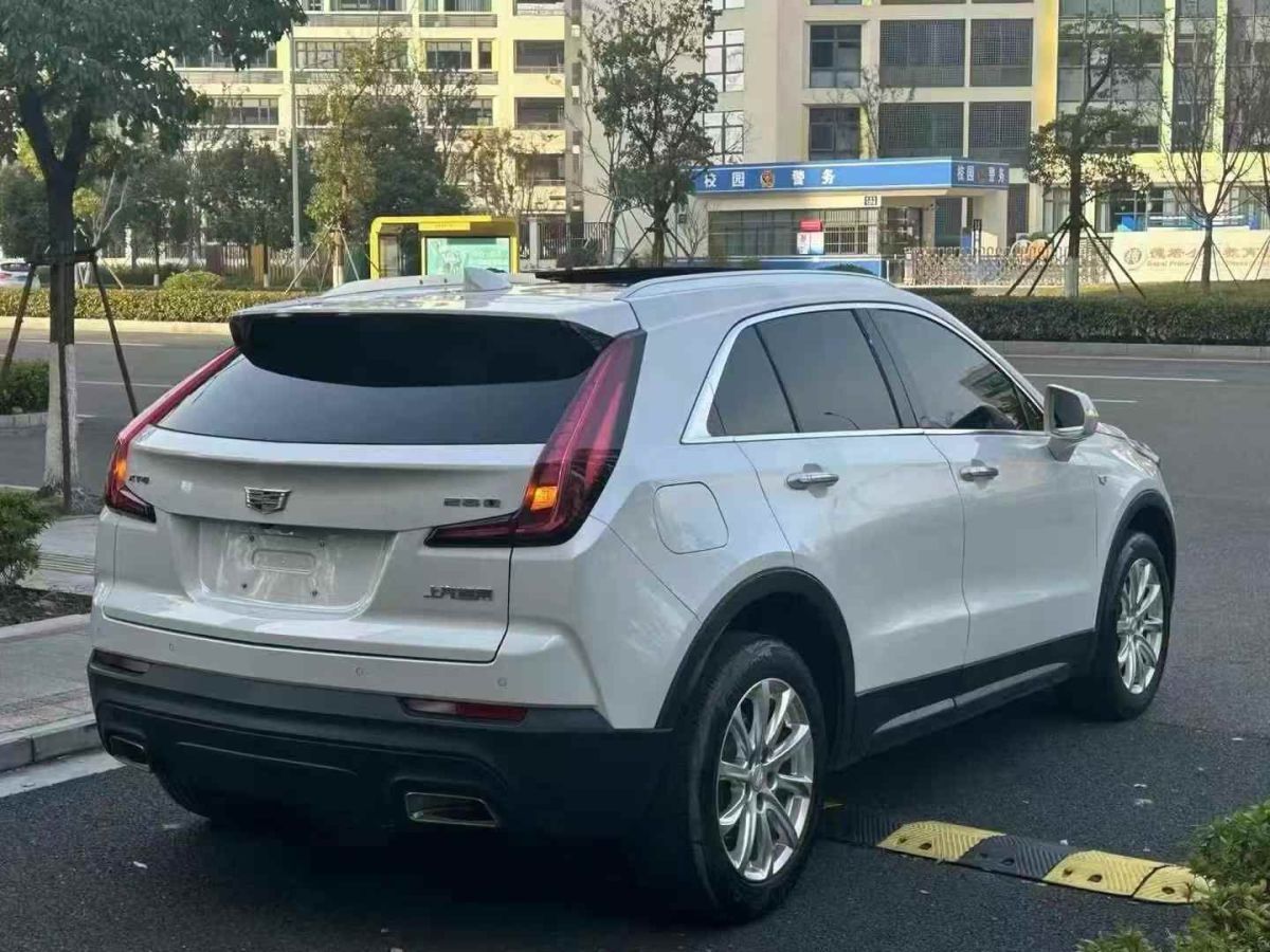 凱迪拉克 CT6  2019款 28T 豪華型圖片