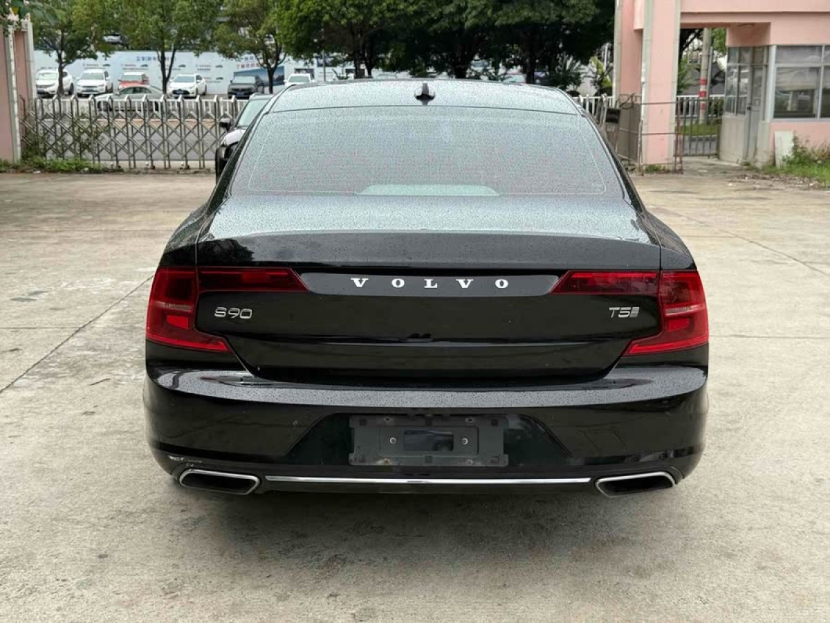 沃爾沃 S90  2020款 改款 T5 智逸豪華版圖片