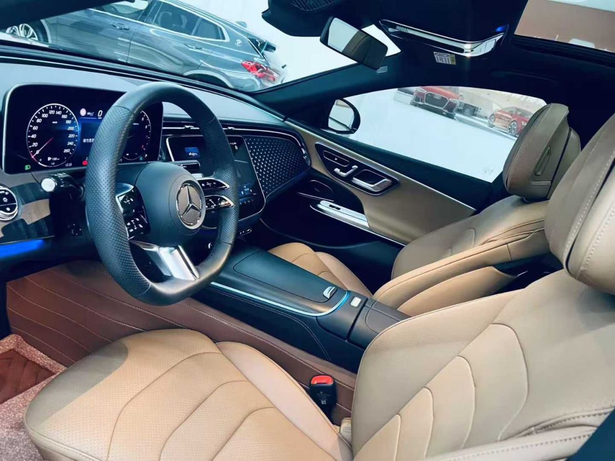 奔馳 奔馳E級(jí)  2024款 E 260 L圖片