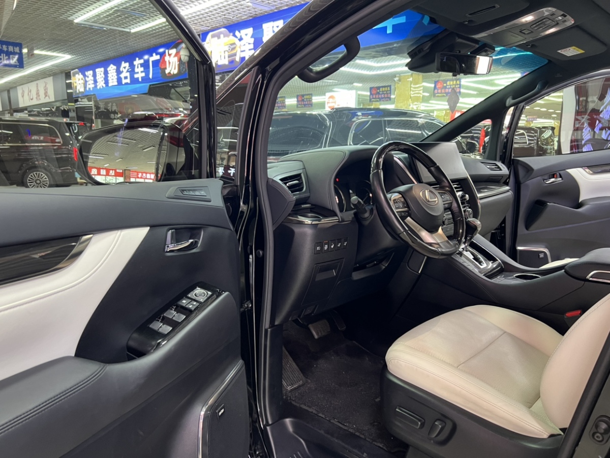 雷克薩斯 LM  2020款 300h 七座雋雅版圖片