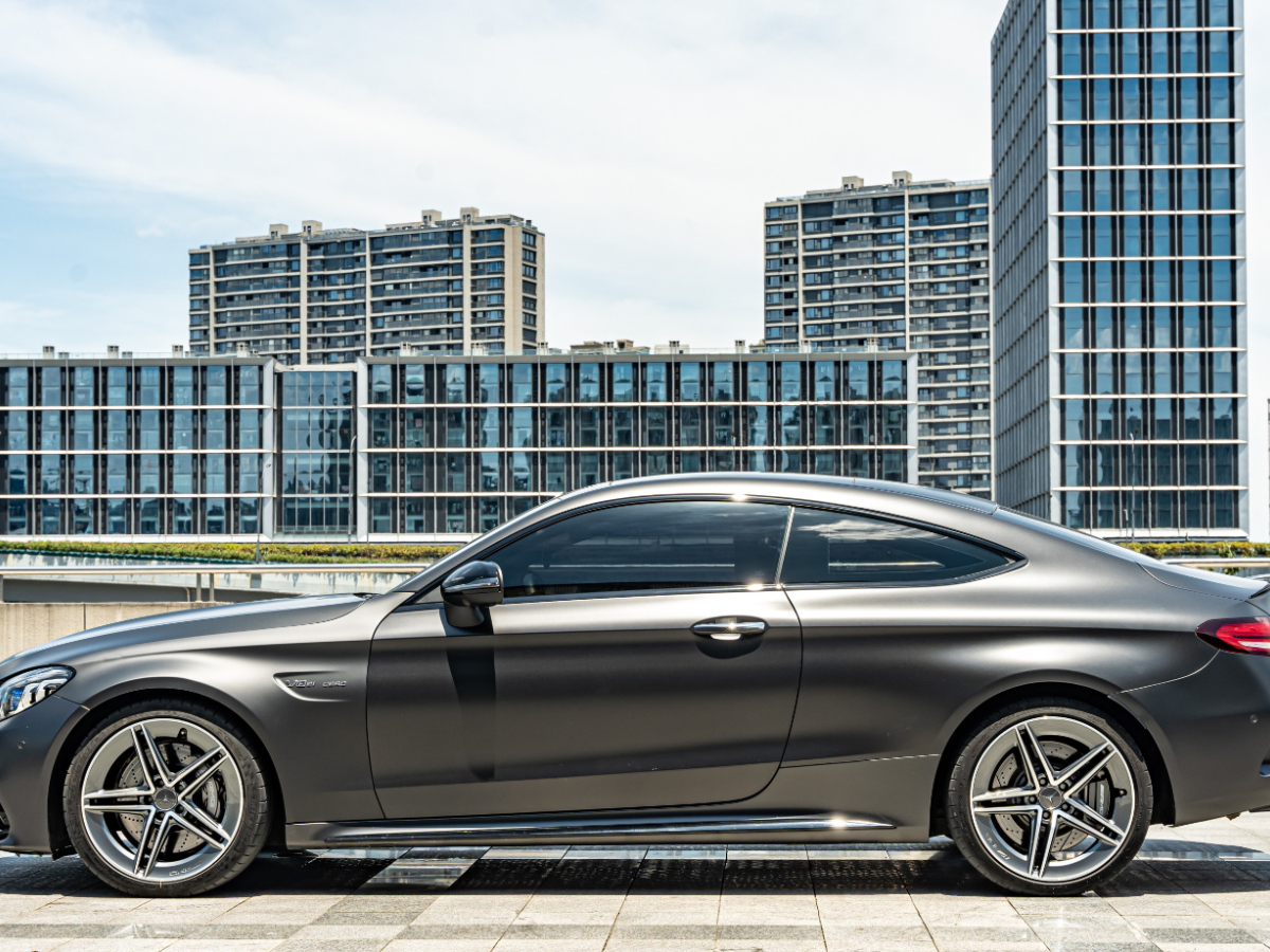 奔馳 奔馳C級AMG  2021款 AMG C 63 轎跑車圖片