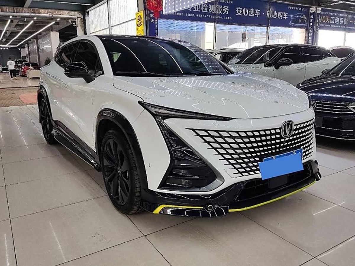 長(zhǎng)安 UNI-T  2020款 1.5T 豪華型圖片