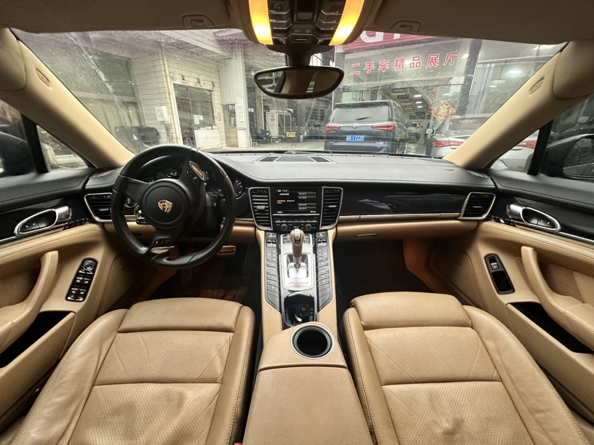 保時(shí)捷 Panamera  2013款 Panamera Platinum Edition 3.6L圖片