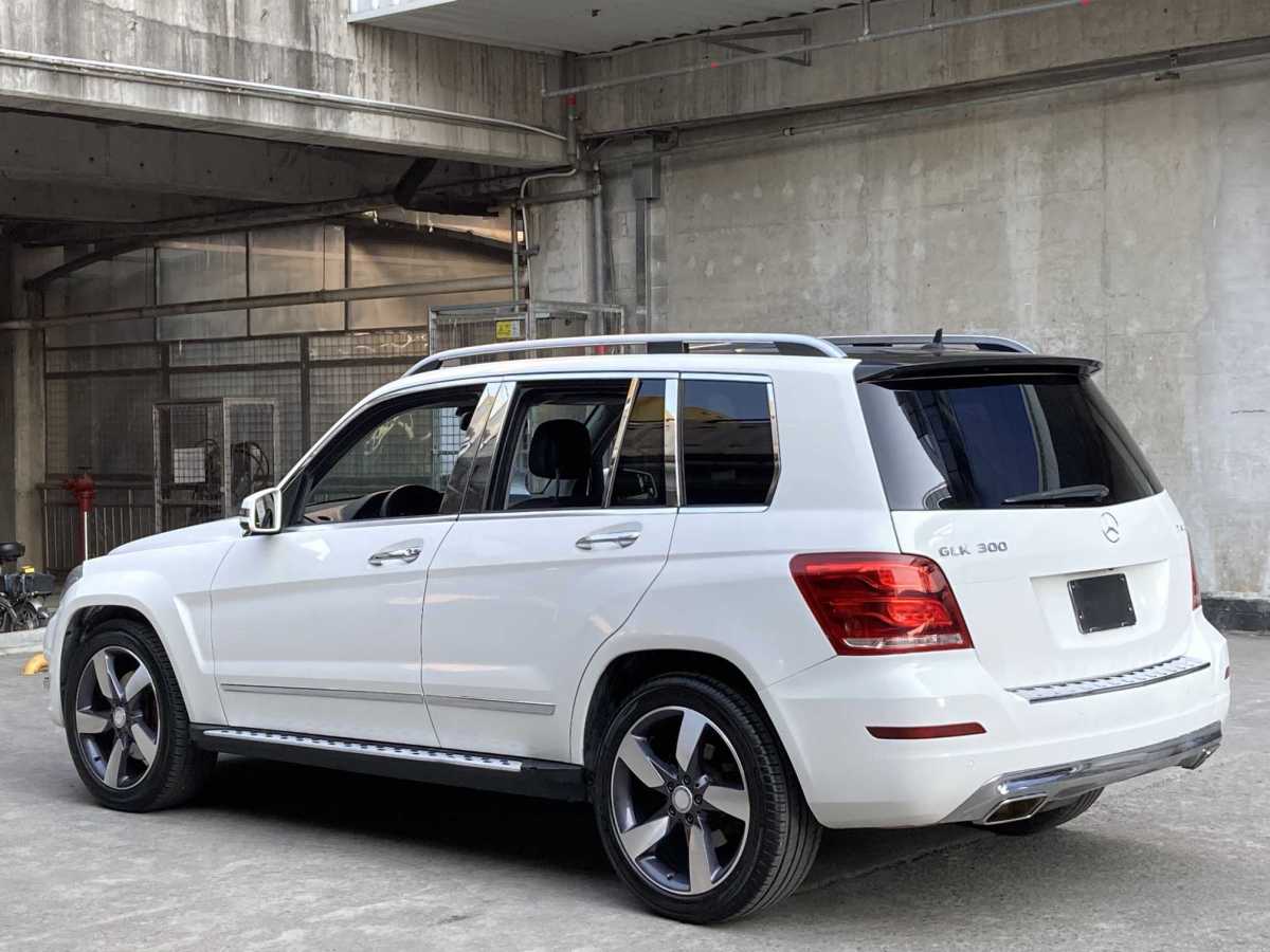 2014年12月奔馳 奔馳GLK級  2015款 GLK 300 4MATIC 時尚型 極致版