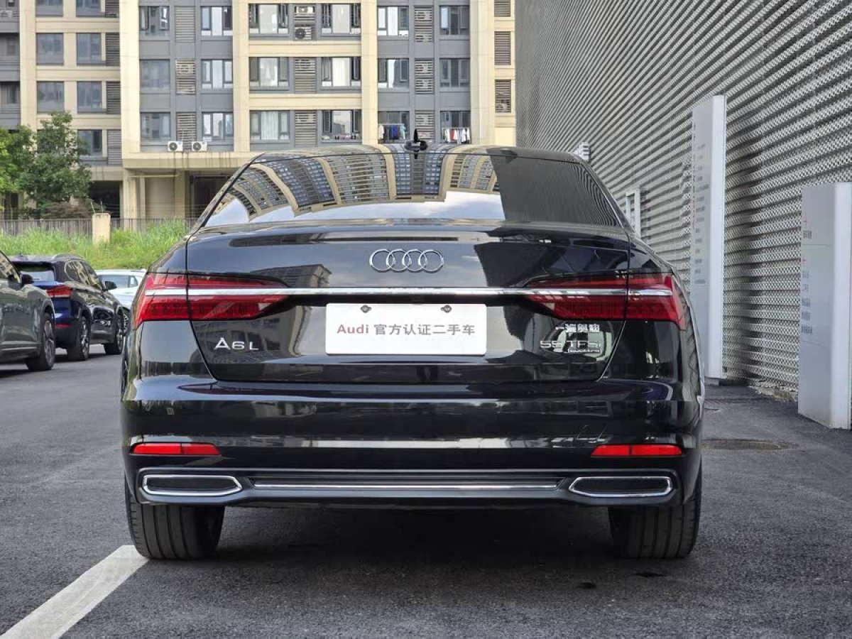 奧迪 奧迪A6L  2022款 55 TFSI quattro 旗艦致雅型圖片