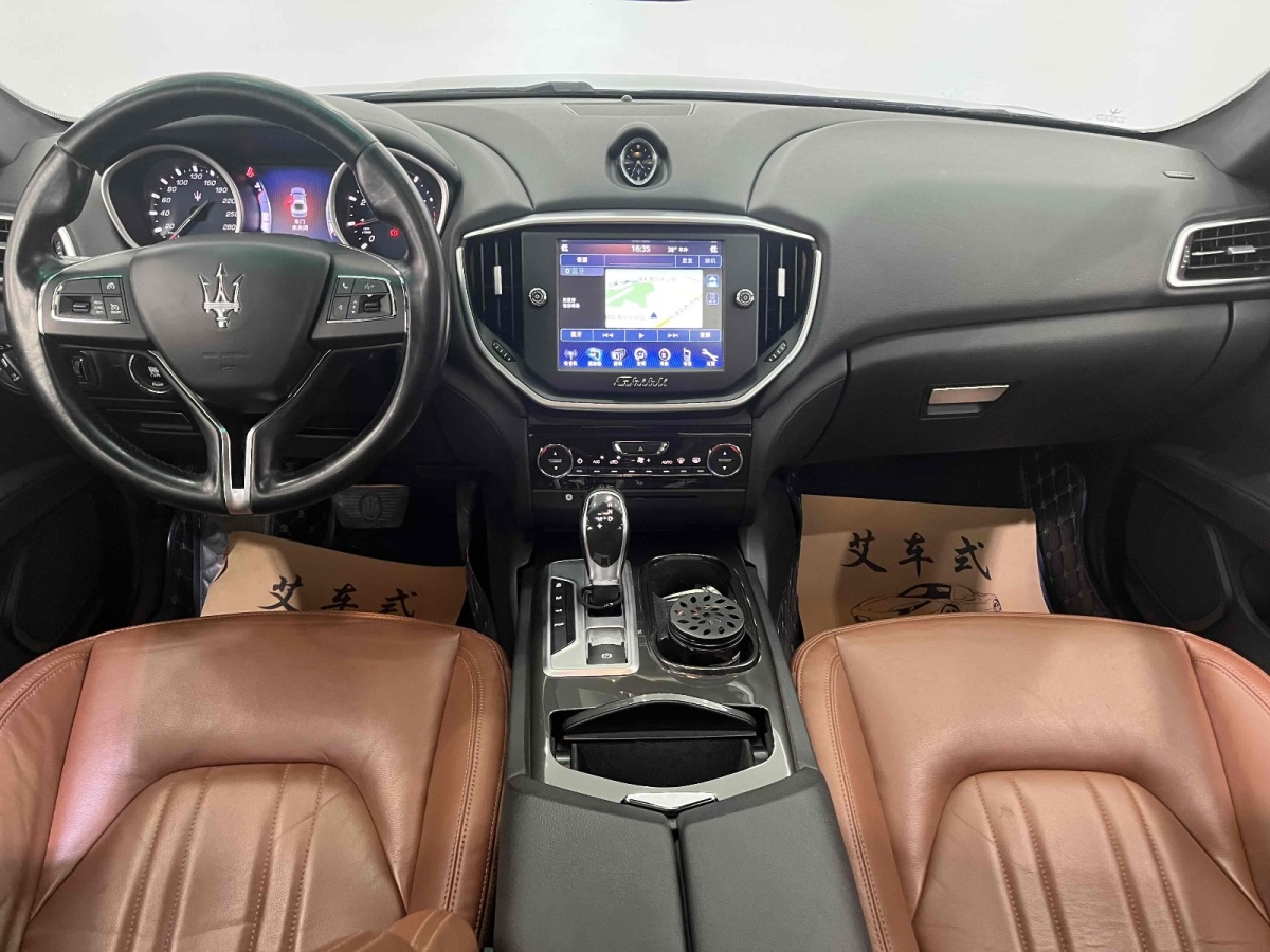 瑪莎拉蒂 Ghibli  2014款 3.0T 標(biāo)準(zhǔn)版圖片