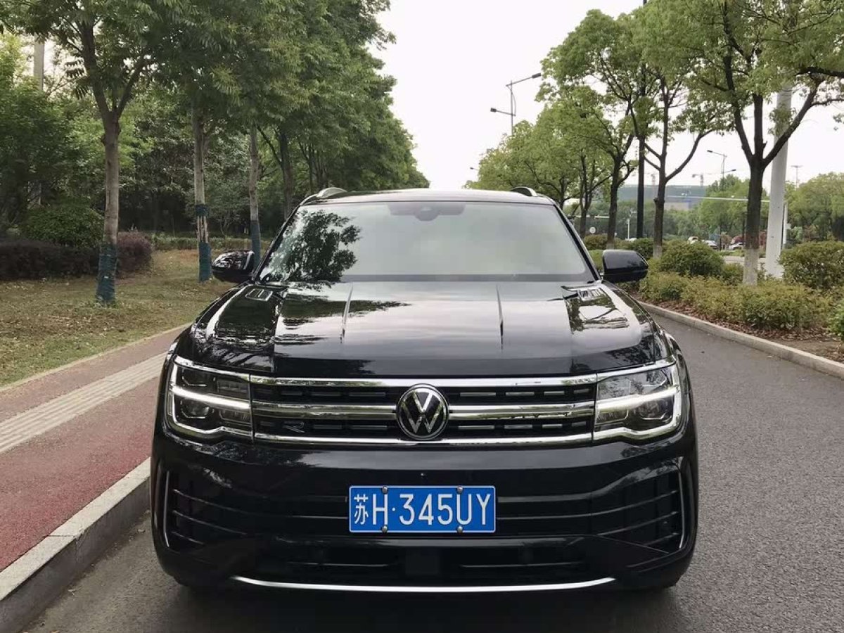 大眾 途昂  2023款 改款 330TSI 兩驅(qū)尊崇豪華版圖片